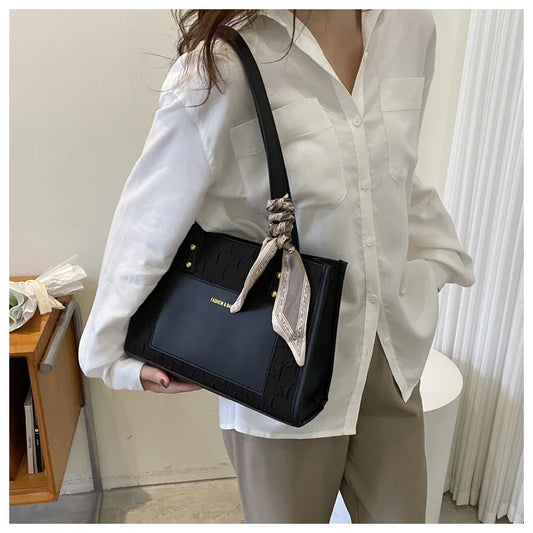 Tote Bag Large Capacity Women's 2026 New Trend Simple Versatile